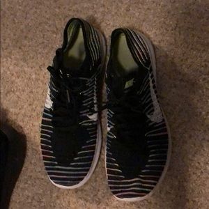 Nike flyknit sizze 12